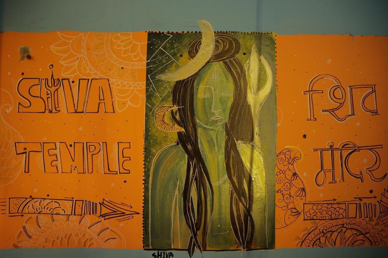 ורנאסי Good Vibes Hostel מראה חיצוני תמונה